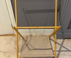 Clothes rack