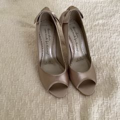 Red herring shoes New size 5