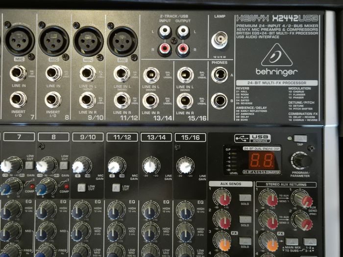 Behringer Xenyx X2442USB with case (FREE SHIPPING)