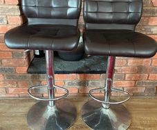 Kitchen bar stools
