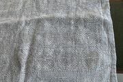Linen table runner