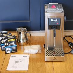 Milk Steamer / Frother + 6 filters + 6 descaling solutions