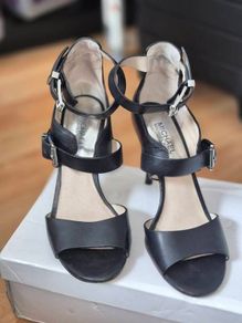 Ladies Michael Kors shoes