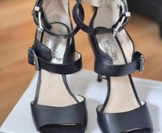 Ladies Michael Kors shoes