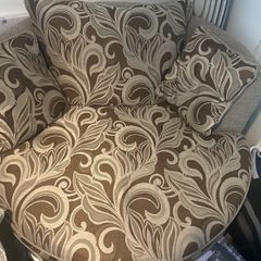 Swivel armchair