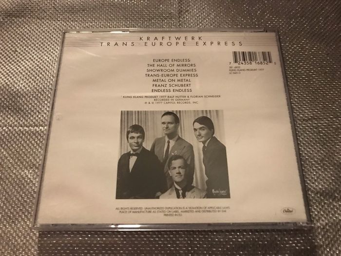 KRAFTWERK | Trans-Europe Express