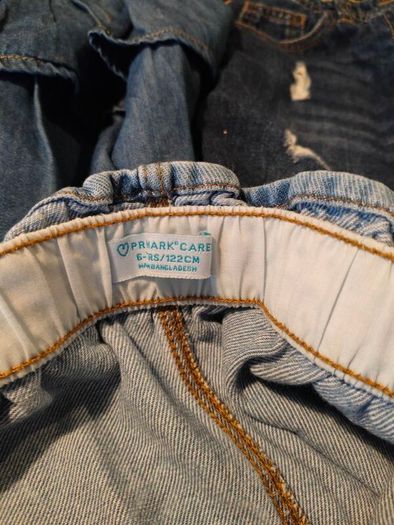 3 girls Denim Skirts.