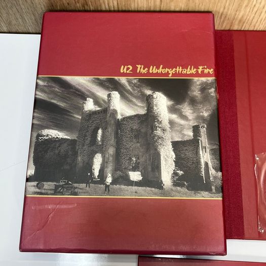 U2 : The Unforgettable Fire CD Limited Album with DVD 3 discs (2009)