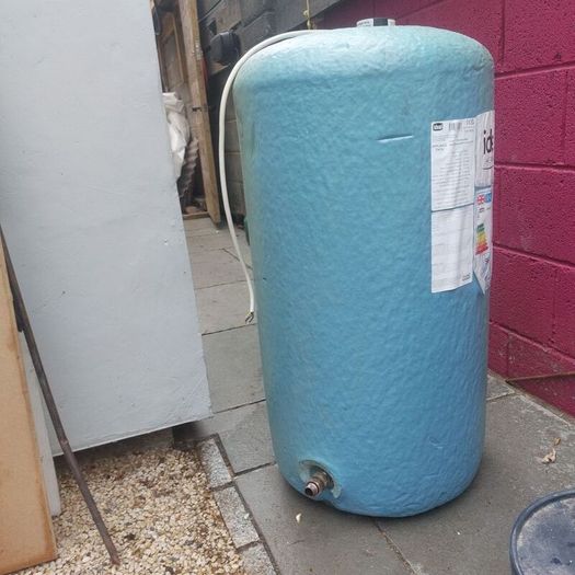 36 x 18 stainless steel insulated water cylinder