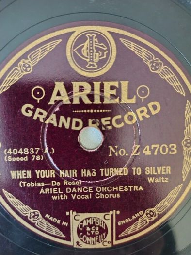 6 Gramophone Records.  Various labels.