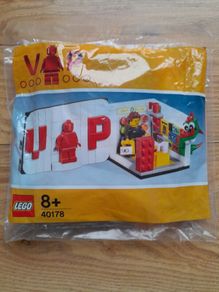 Lego Iconic VIP Set