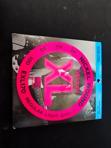 Bass Guitar Strings