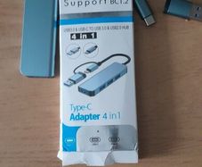 4 Port Adapter. Type C and USB Connection