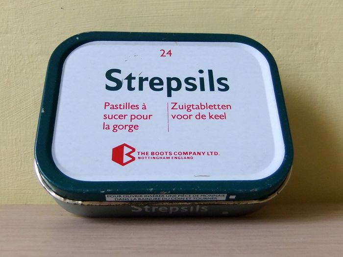 Strepsils Tin