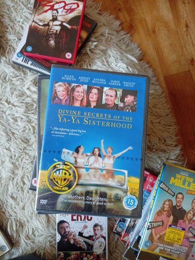Thriller, Comedy, Horror, Drama, Romance, Musical films, movies on dvd