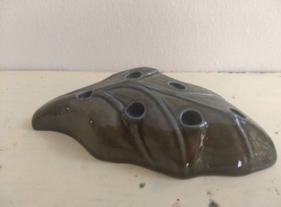 Beautiful Vintage Irish Wade Leaf Shaped Taper Candle Holder