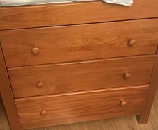 changing table/ chest of drawers
