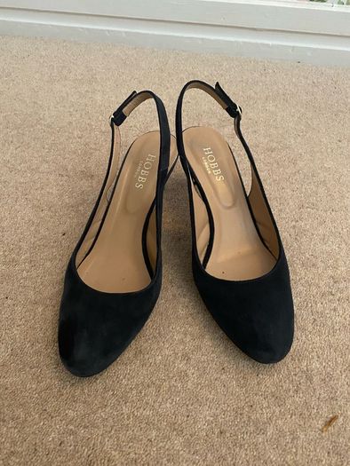 Hobbs mid- heel sling back size 39