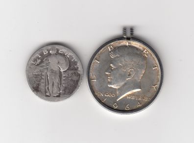 USA, 1964 kennedy half dollar, (mounted), & Quarter Dollar, 90% silver coins (no. 391)