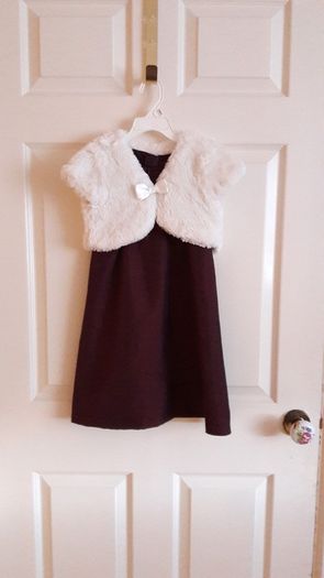 DKNY Dress (5T) 5 - 6 years
