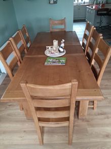 Solid Oak Dining table and 8 chairs