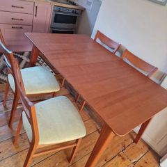 Dining Table and 6 chairs