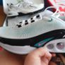 hoka runnets Image 9