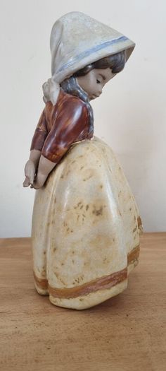 Lladro Girl