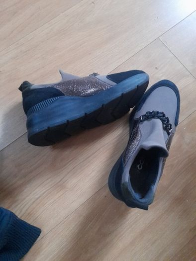 Comart women's dressy runners