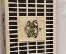 Murphys vintage plastic drip tray ,,collectors item, cream colour,,hard to come by ,,price includes post to anywhere in Ireland thank you, sold as is