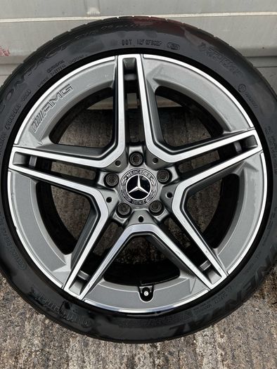 Genuine Mercedes AMG 18" Alloy Wheels - Continental Tyres