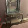 Bedroom furniture Image 5