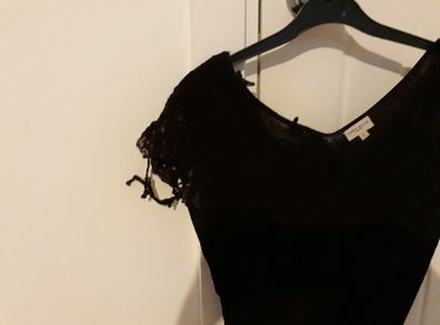 Karen millen top, nearly new