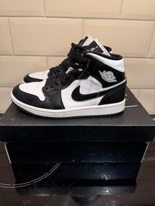 Nike Air Jordan 1