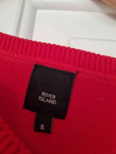 Red jumper Frill detail