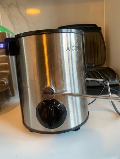 Centrifugal Juicer