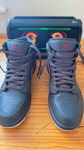Air Jordan 1 Mid Anthracite Gym Red (Authentic) - Size UK 9 / EU 44