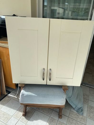 kitchen wall press