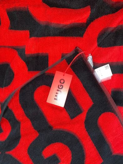 hugo boss towel size 180x90 cm brand new with tag