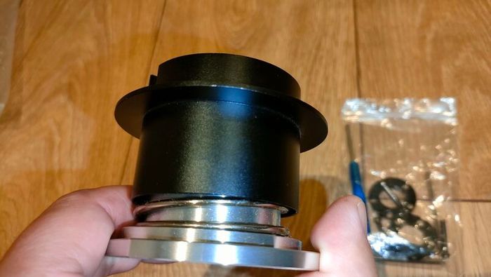 Fanatec QR1 Wheel-Side (ClubSport Quick Release Adapter) - used, excellent condition.