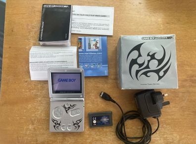 Nintendo Gameboy Advance SP - boxed