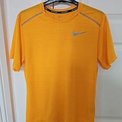 Genuine mens nike miler tshirt