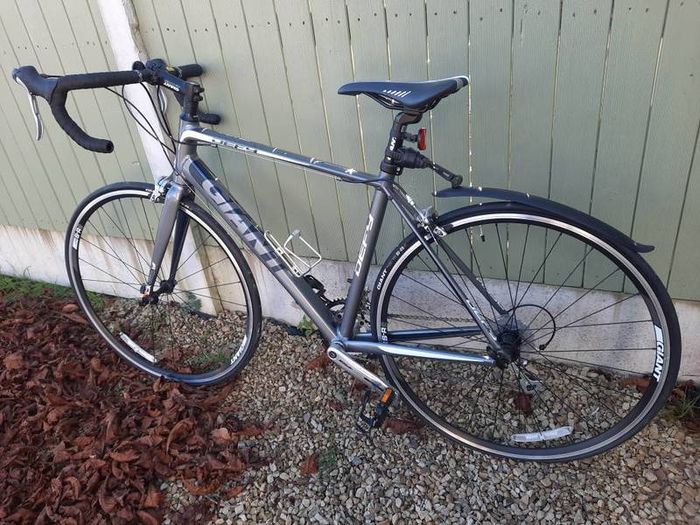 Giant ALUXX sl Fluidfoam racing bike