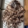 Long wavy bown wig Image 5