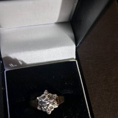 Collection of gold rings 9 caret 14 and 18