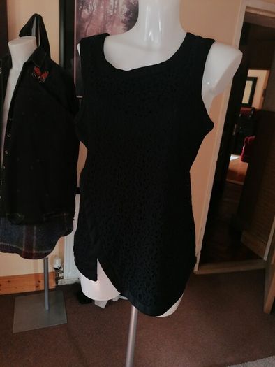 beautiful new designer black top
