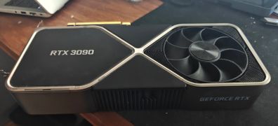 Nvidia RTX 3090 Founders Edition