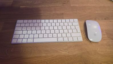Apple Wireless mouse and keyboard
