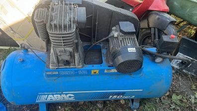 Air compressor
