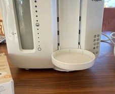Tommee Tippee bottle maker and bottle warmer